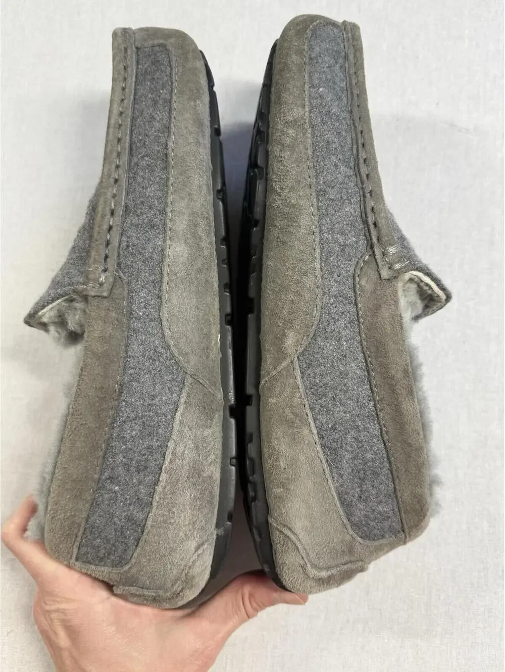UGG Ascot Moccasins Slippers Men Sz 8/40.5 EU Gray Wool Sheepskin Sherpa Camping